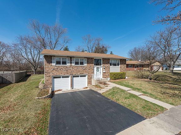 4th image of 6908 Young Ct
