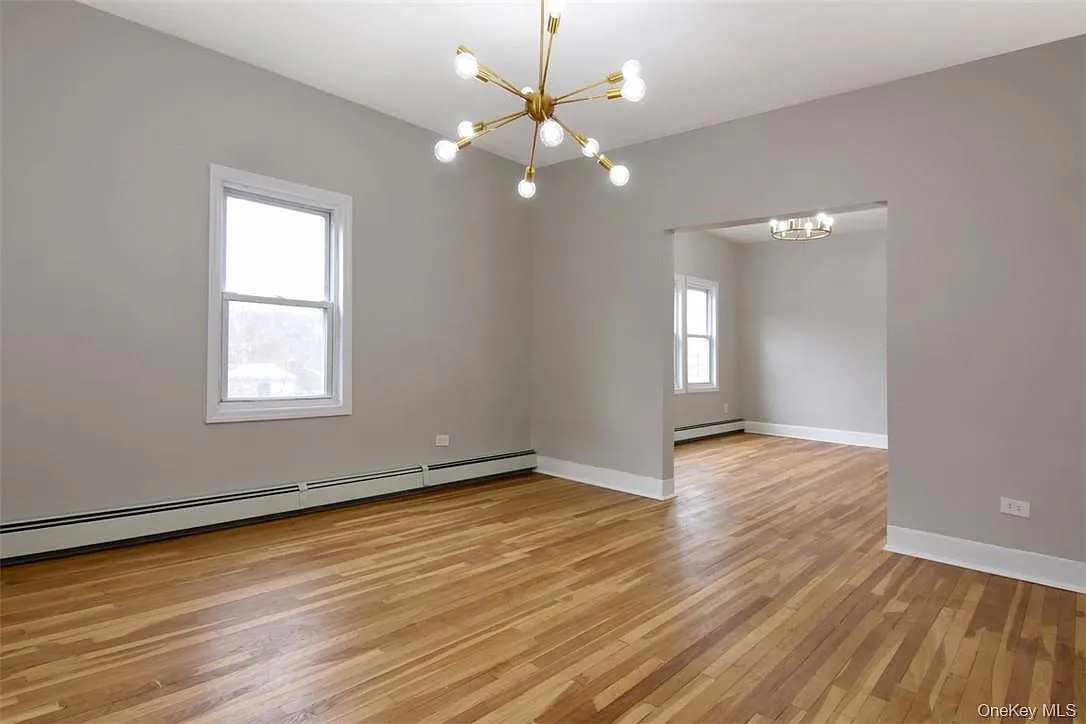 2 bed, 1.0 bath, 900 sqft, $2,600 — Photo 4