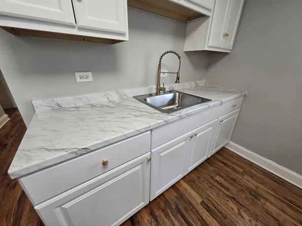 3702 S Wolcott Ave, Chicago, IL 60609