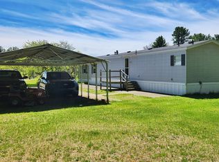 4067 E 20th St, White Cloud, MI 49349