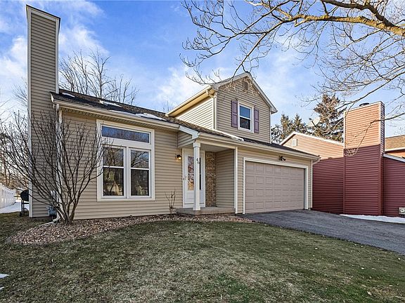3rd image of 46 Calvin Rd