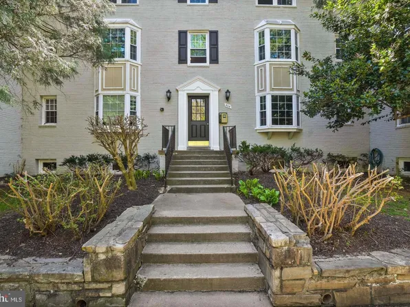 804 S Arlington Mill Dr #11202, Arlington, VA 22204