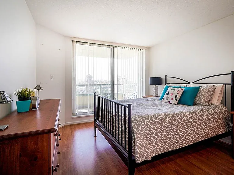 4388 Buchanan St #1805 — Photo 24