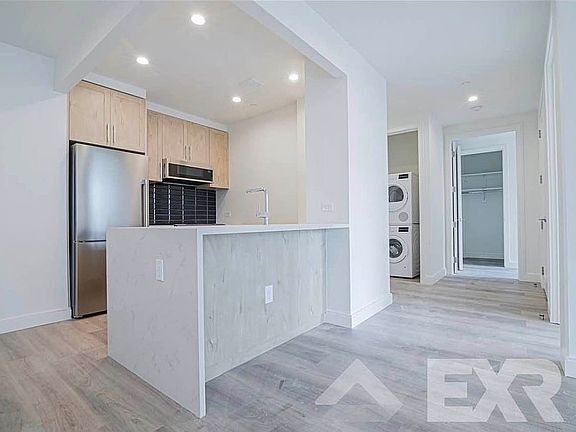 4th image of 160 Clarkson Ave APT 7P