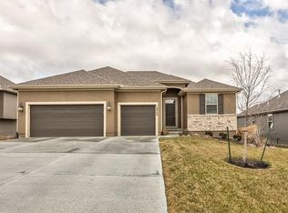 18909 Corbin St, Spring Hill, KS 66083