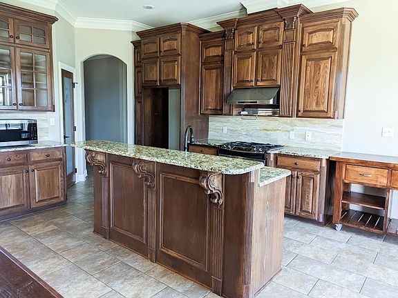 3rd image of 500 Antietam Dr