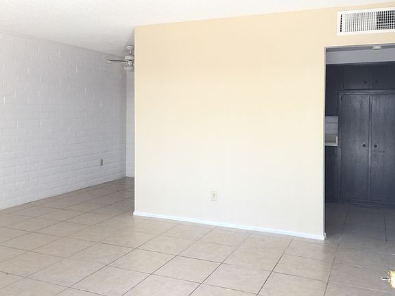 2nd image of 3419 E Monte Vista Dr