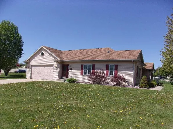 278 East Sunset Drive, Milton, WI 53563