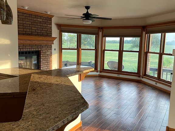 5th image of 1156 W Donald Ln