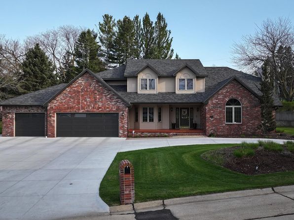 2301 Random Rd, Norfolk, NE 68701