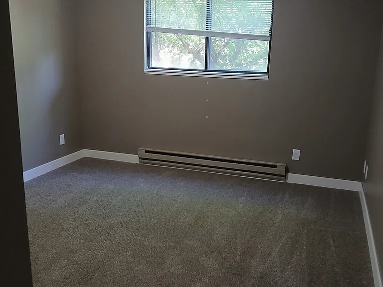 Briarwood Estates — Photo 42