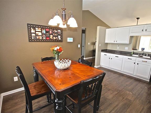 3rd image of 5948 Remrod Dr