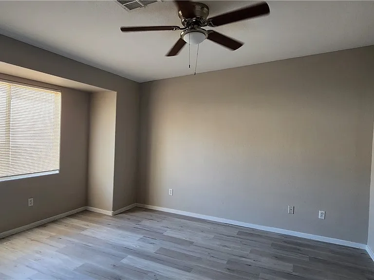 2048 Audrey Hepburn St — Photo 13