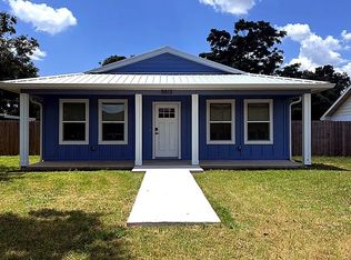 5513 19th St, Zephyrhills, FL 33542