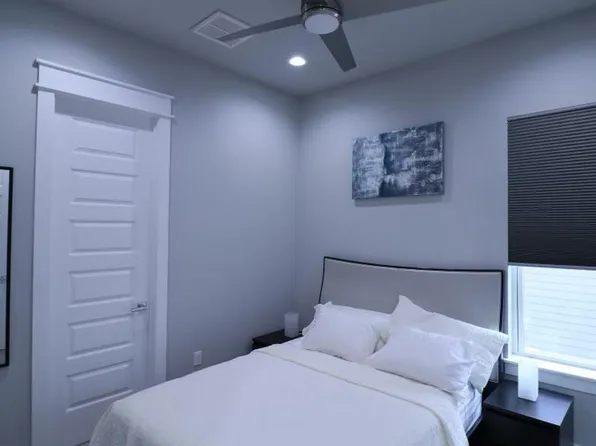 (undisclosed Address), Houston, TX 77054