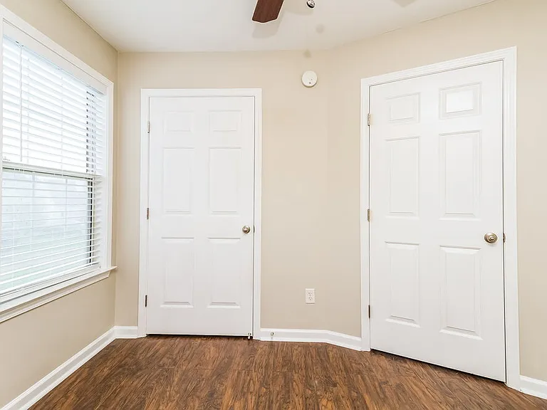 403 Wildlife Ct — Photo 12