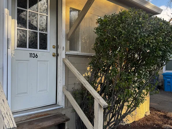 1136 Sonoma Ave, Santa Rosa, CA 95405