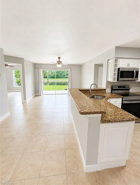 3 bed, 2.0 bath, 1175 sqft, $2,100 — Photo 2