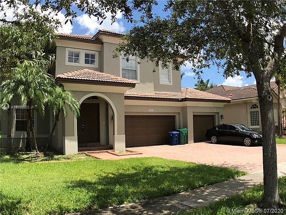 3rd image of 19371 SW 30th St #1