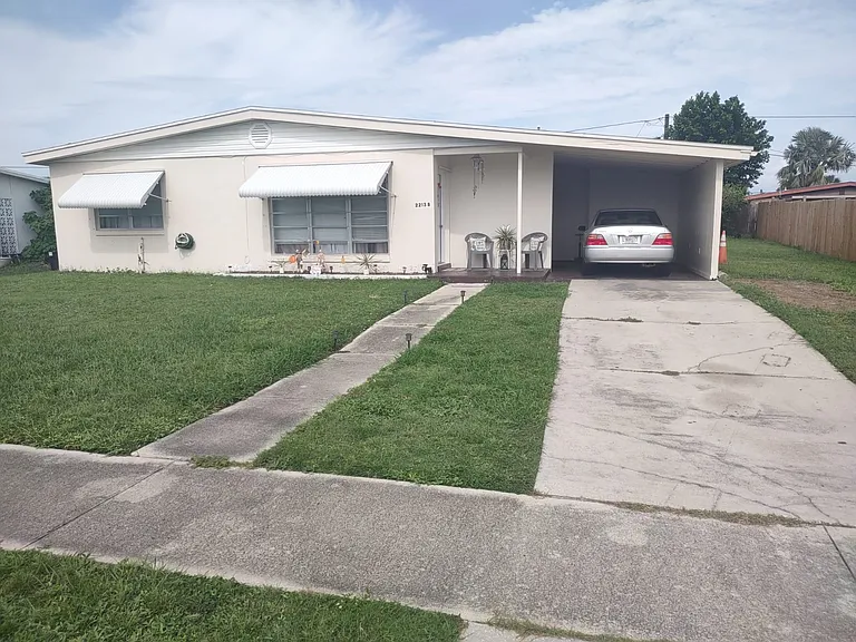 22138 Belinda Ave — Photo 17