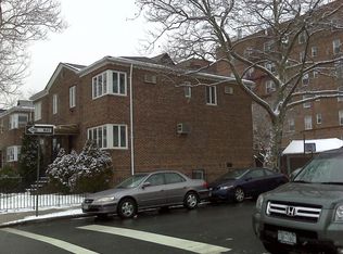 702 Avenue Y, Brooklyn, NY 11235
