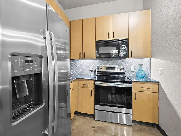 Millennium Westshore — Photo 30