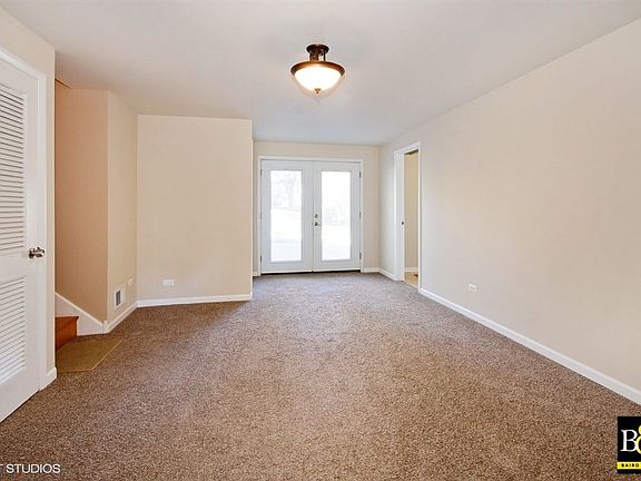 2nd image of 6312 Arcadia Dr