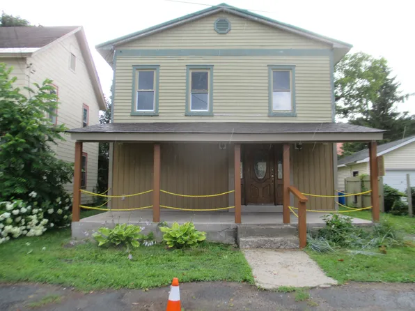 4 Cushman Ave, Earlville, NY 13332
