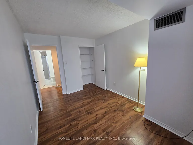 410 McLevin Ave #1811 — Photo 5