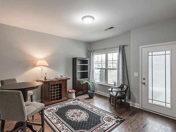 2nd image of 285 Chancery Dr