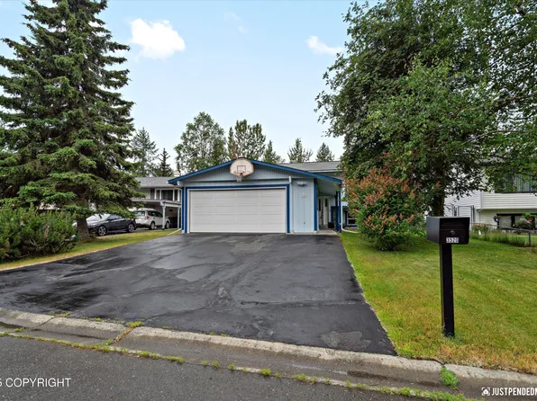 3520 Glenn Don Cir, Anchorage, AK 99504
