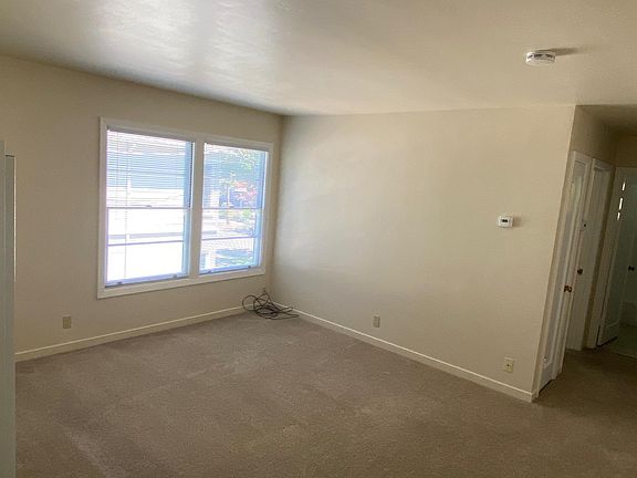 4th image of 486 Matadero Ave #486