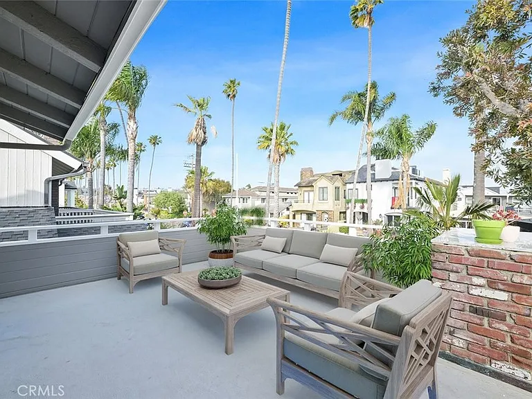 411 Goldenrod Ave #B — Photo 13