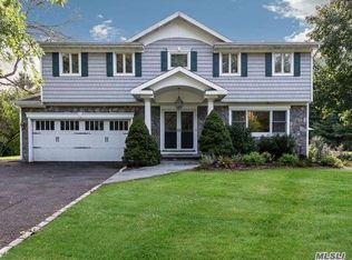 55 Hickman St, Syosset, NY 11791