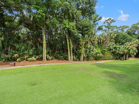 5th image of 52 Greensward Rd