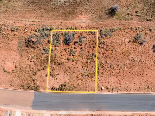 784 E Country Club Dr, Kanab, UT 84741