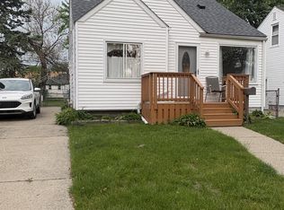 21555 Panama Ave, Warren, MI 48091