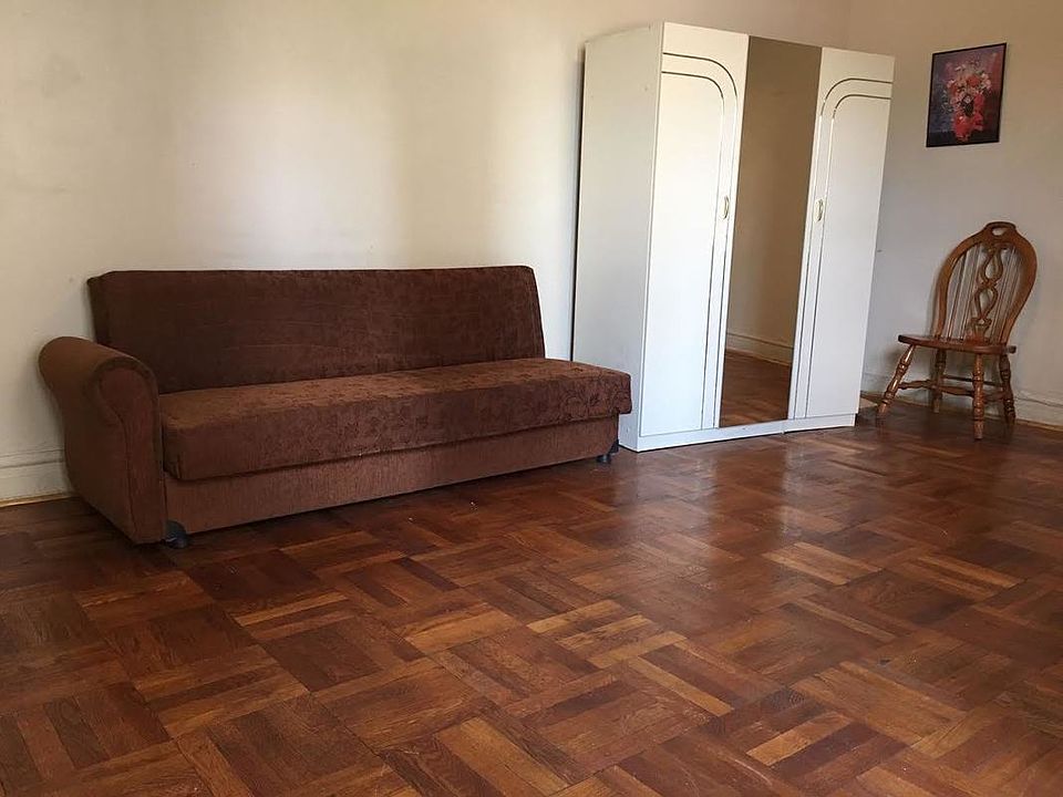 2nd image of 706 Lefferts Ave APT 6F