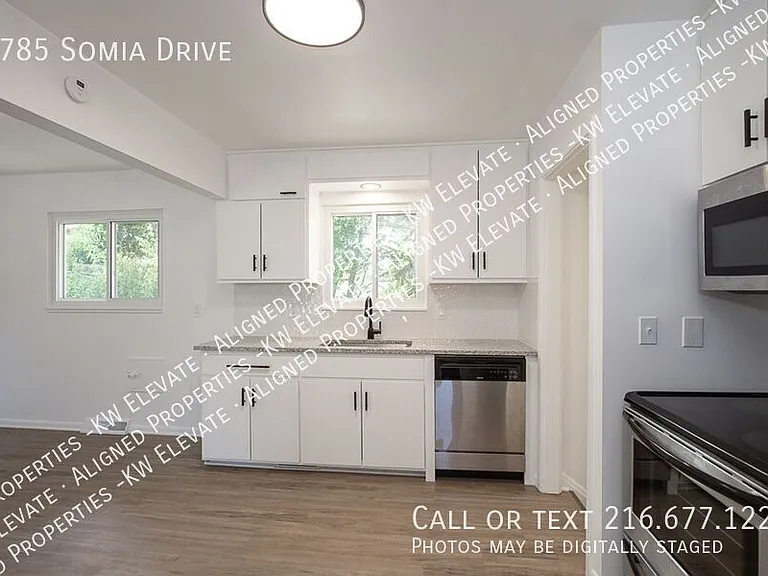 2785 Somia Dr — Photo 3