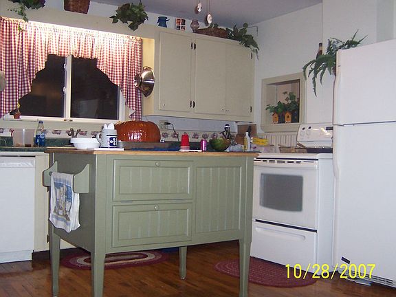 Country Kitchen
