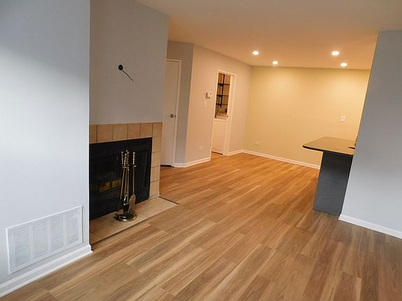 5th image of 1337 E Wyndham Cir APT 108