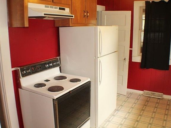 5th image of 209 Grandview Ave