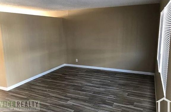 4th image of 2619 Sherwood St #21