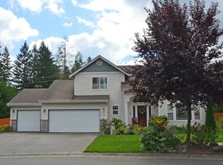 19119 Silver Creek Ave E, Puyallup, WA 98375