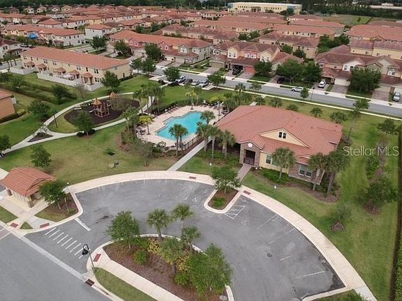 5th image of 207 White Dogwood Ln