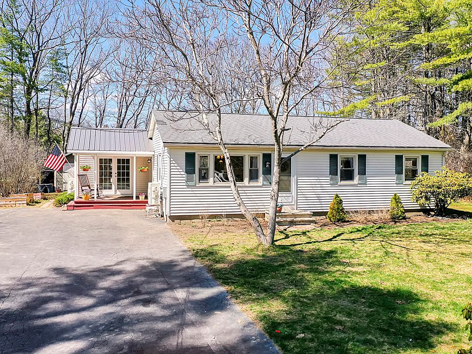 1st image of 99 Melissa Dr