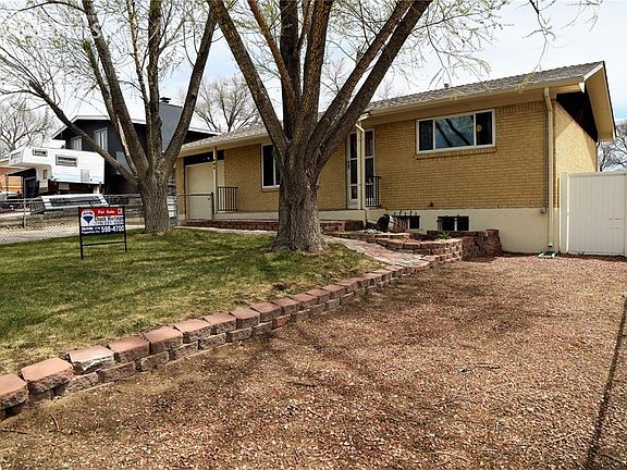 RV pad with sewer hookup, electric and water