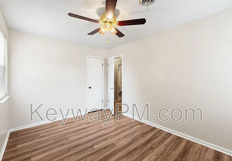 4537 Shawnee Rd — Photo 13