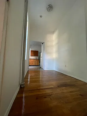 Rented by Mauro Bros Real Estate Services LLC | media 21