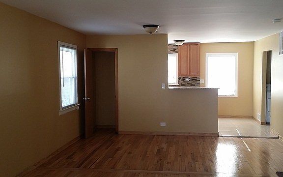 2nd image of 30 48th Ave